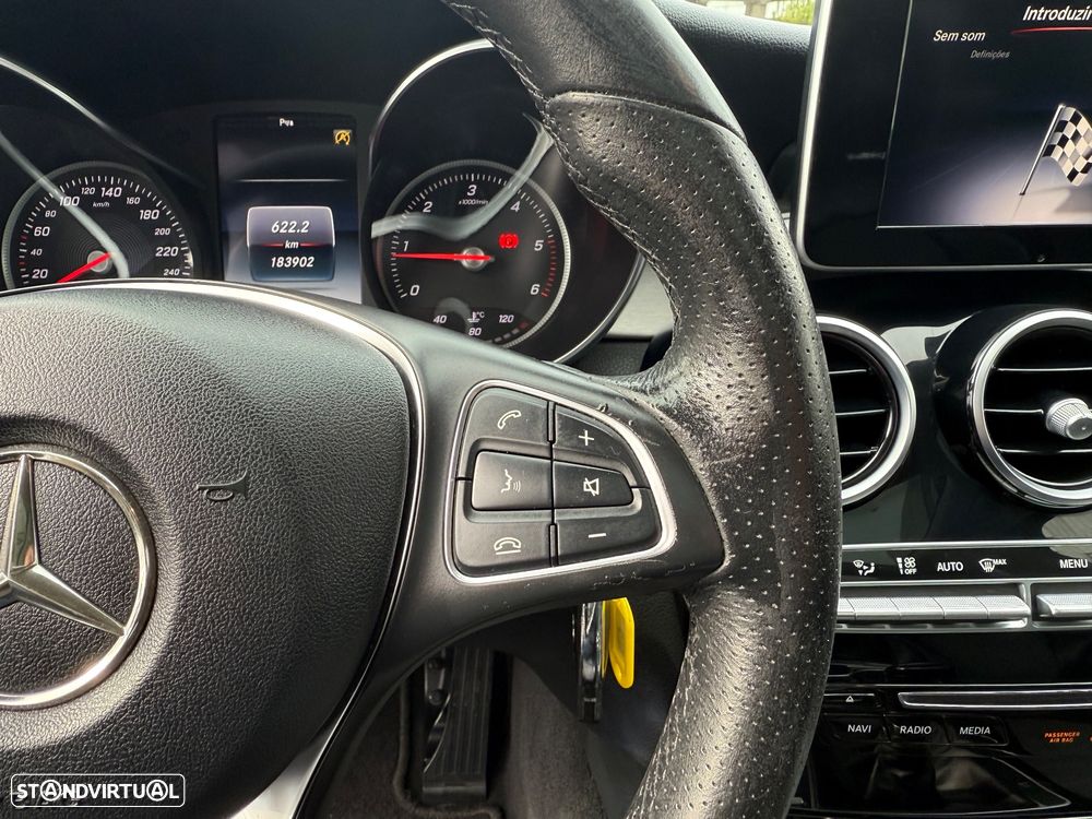 Mercedes-Benz C 220 Station CDI DPF BlueEFFICIENCY Avantgarde Edition - 25