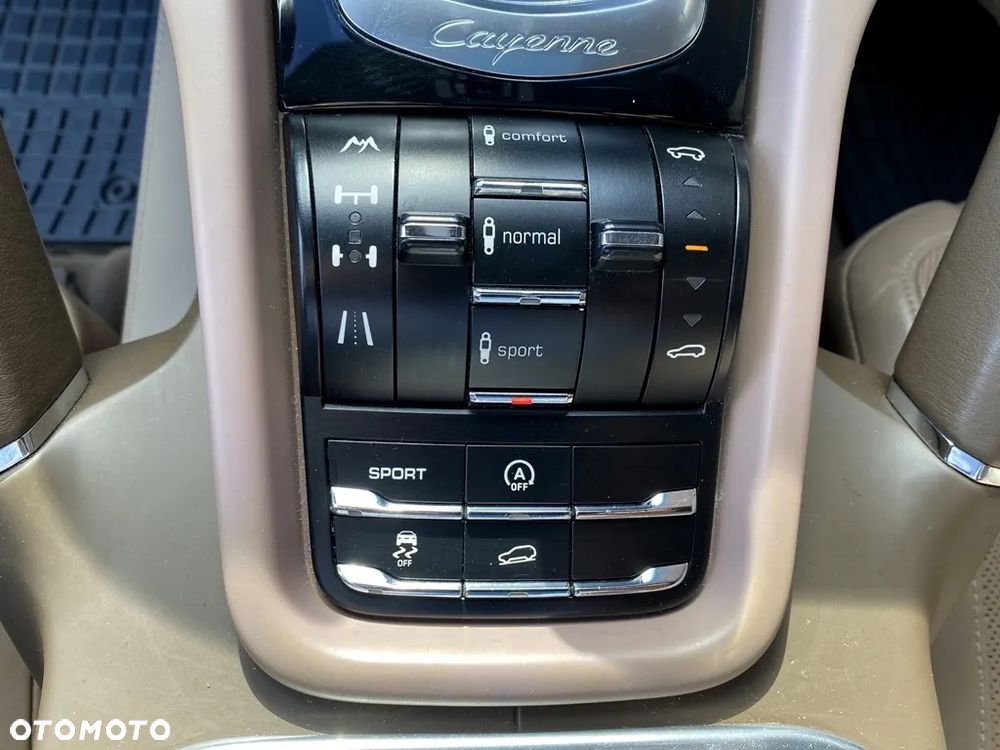 Porsche Cayenne Diesel Platinum Edition - 34