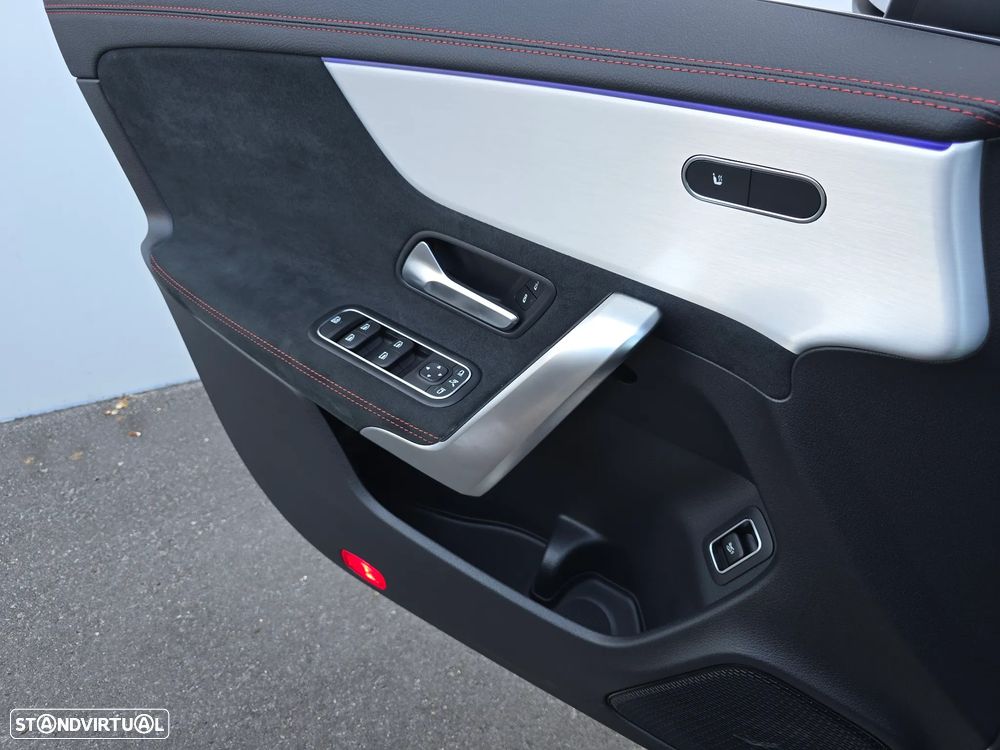 Mercedes-Benz CLA 180 d AMG Line Aut. - 40