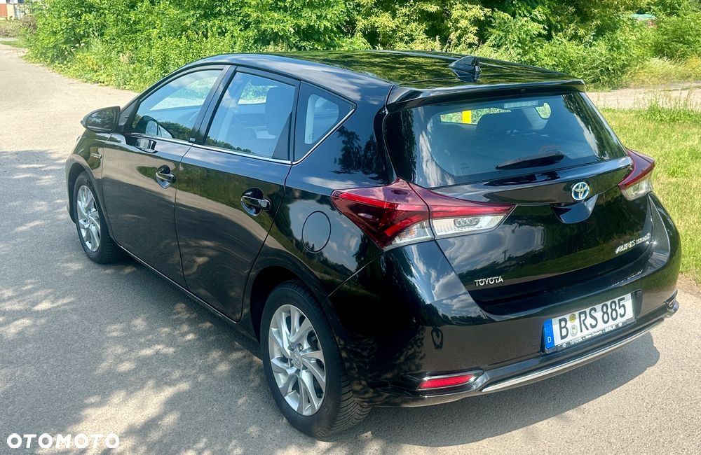 Toyota Auris - 5
