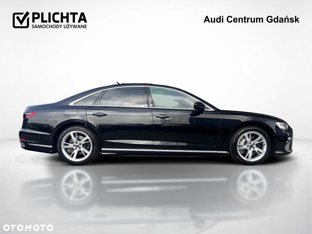 Audi A8 - 6