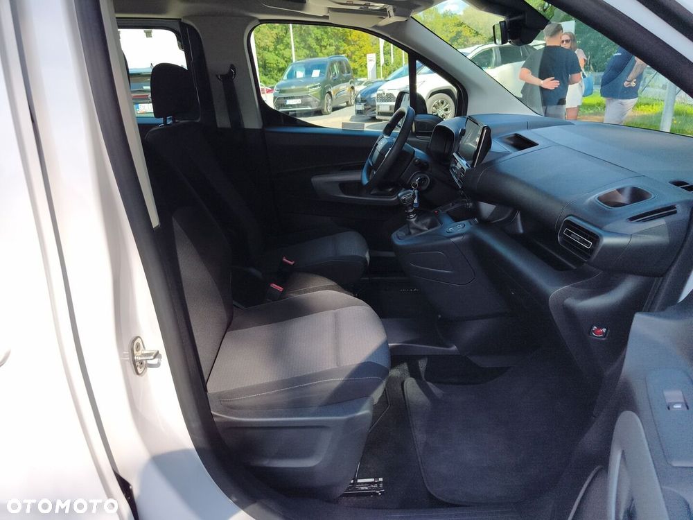Toyota Proace City Verso Long 1.5 D-4D Business - 11