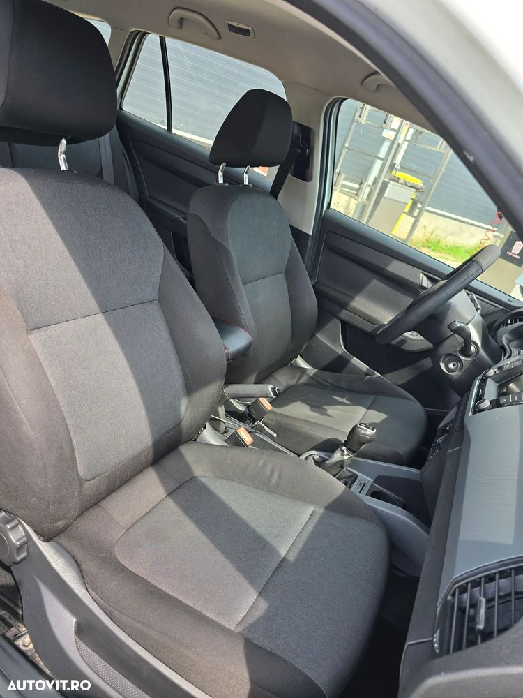 Skoda Fabia 1.0 Active - 8