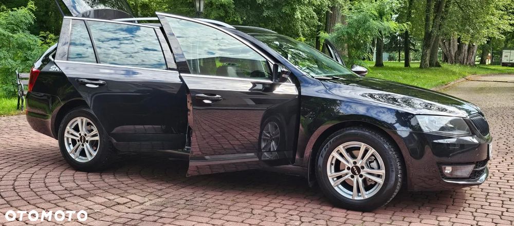 Skoda Octavia 2.0 TDI Style DSG - 22