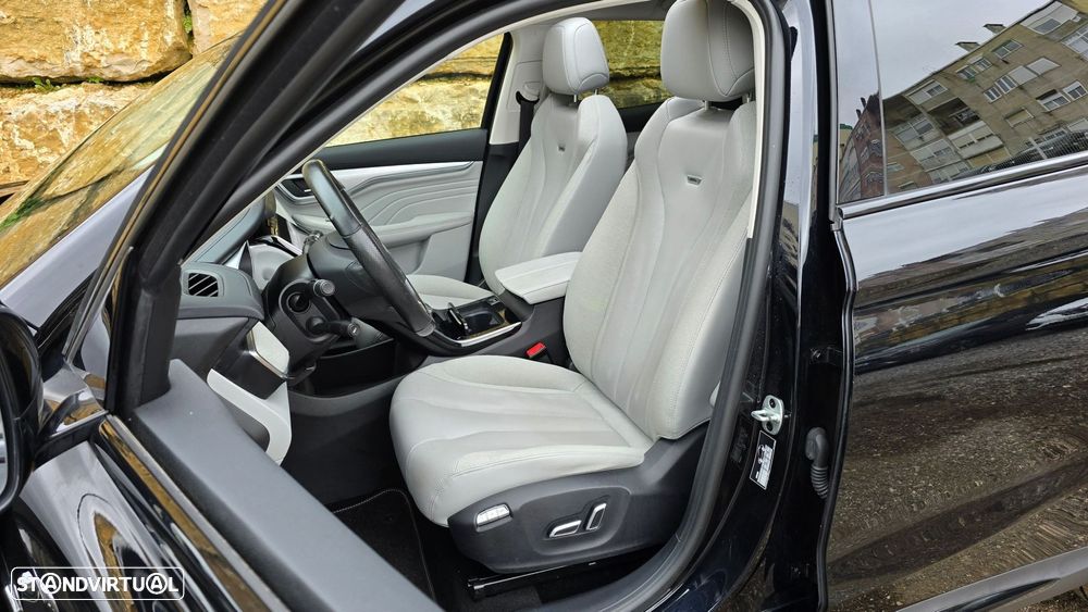 MG Marvel R 70 kWh AWD Performance - 44