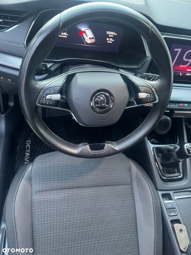 Skoda Octavia - 20