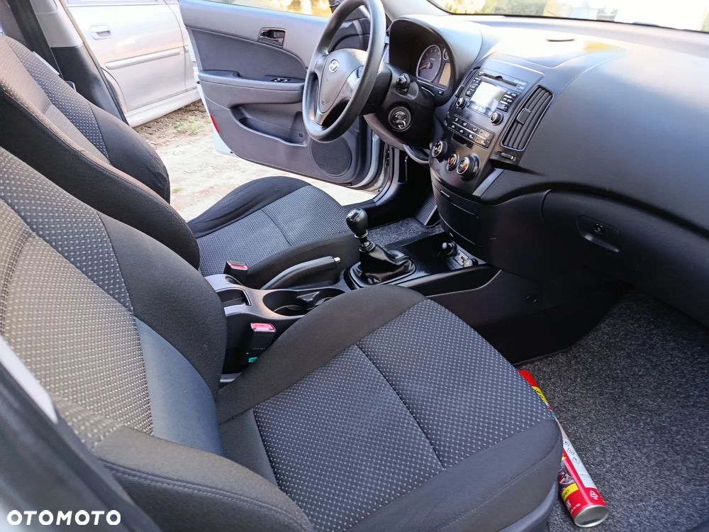 Hyundai i30 1.4 Blue Comfort - 30