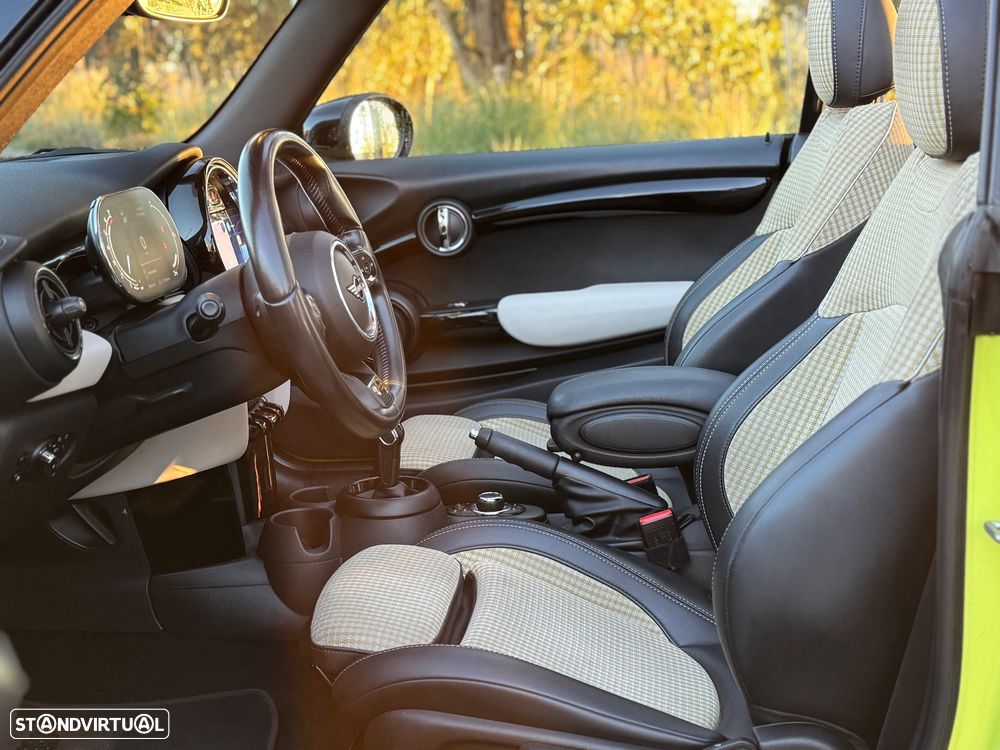 MINI Cabrio Cooper Sport Edition Auto - 19