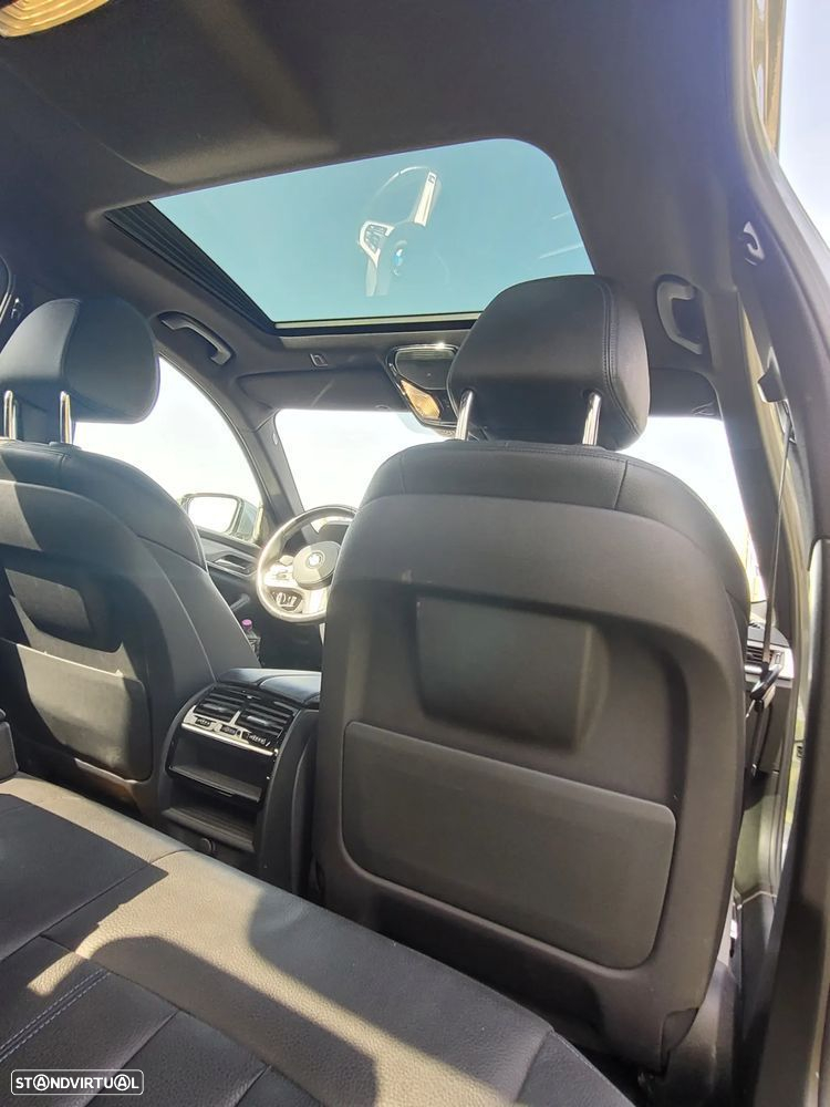 BMW 530 d Pack M Auto - 28