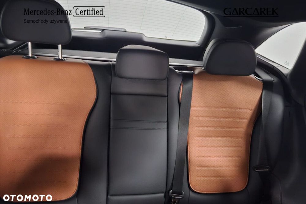 Mercedes-Benz GLC - 23