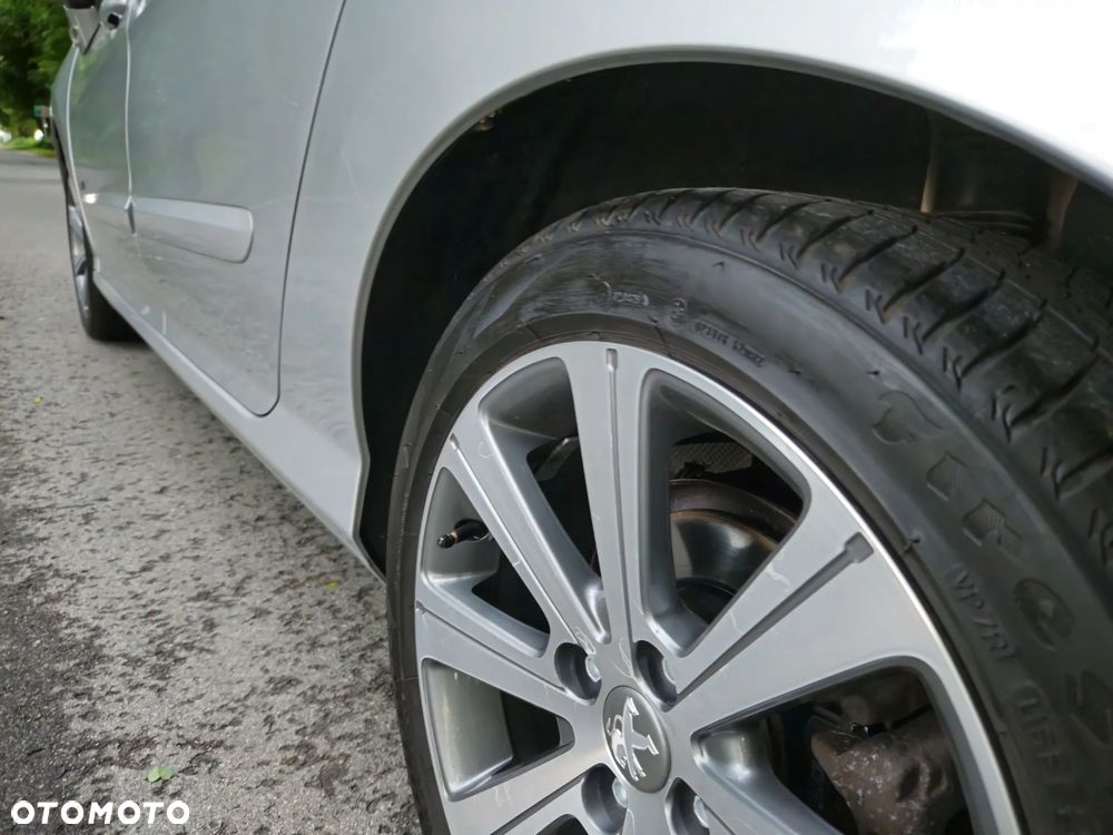 Peugeot 308 120 VTi Family - 10