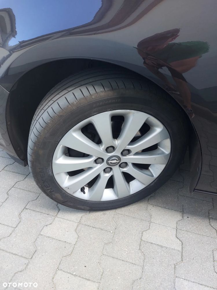 Opel Astra - 12