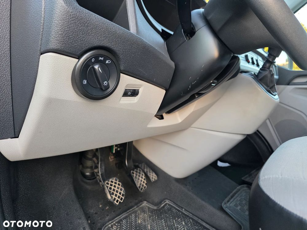 Volkswagen TRANSPORTER - 16