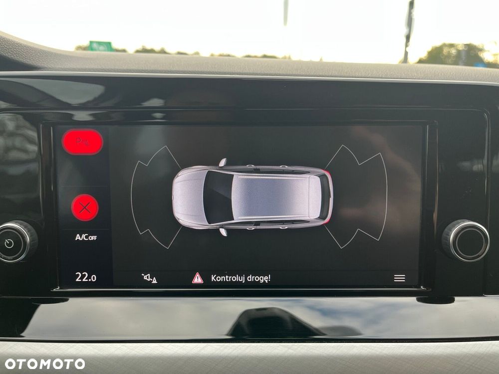 Volkswagen Golf Variant ver-viii-2-0-tdi-life-dsg - 34