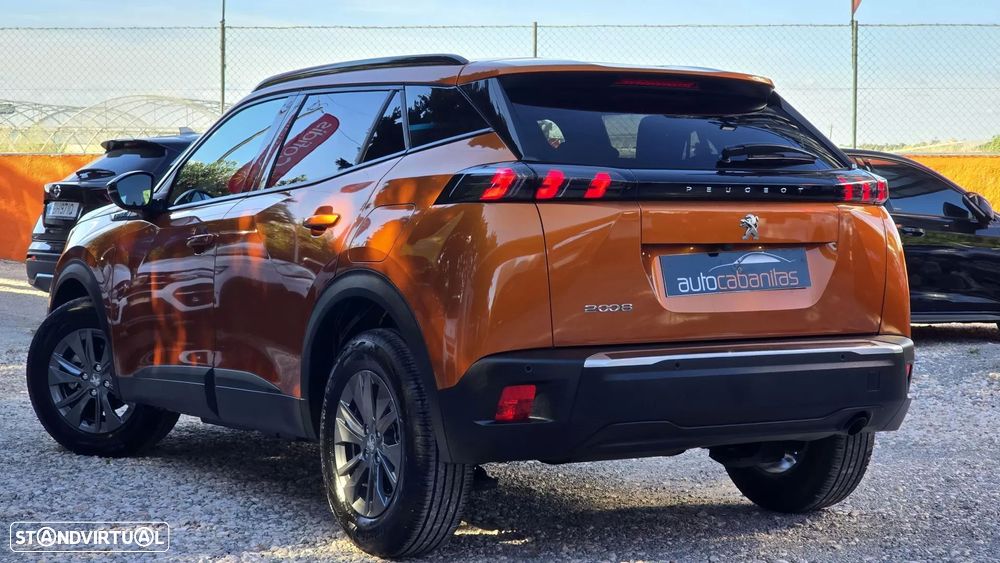 Peugeot 2008 1.2 PureTech Style - 8
