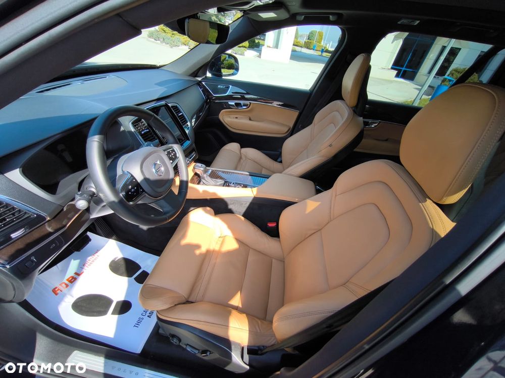 Volvo XC 90 T6 AWD Geartronic Momentum - 20