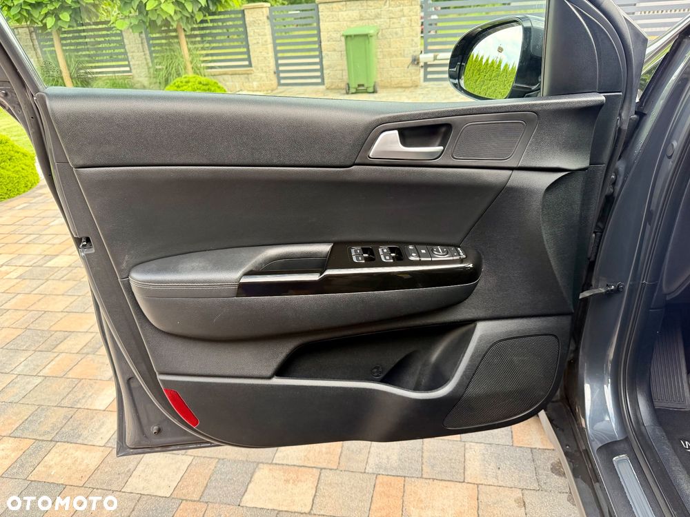 Kia Sportage - 11