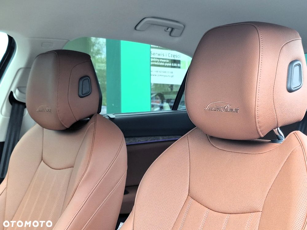 Skoda Superb 2.0 TDI SCR 4x4 L&K DSG - 11