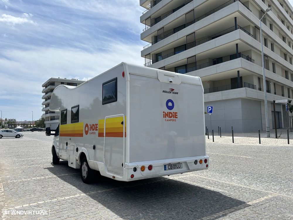 Roller Team Kronos Roller Team Kronos 284M | Ford Transit 2.0 TDCi 165 cv Automático | 5 Lugares - 5