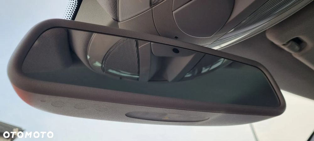 Mercedes-Benz Klasa E 320 CDI 7G-TRONIC Elegance - 12