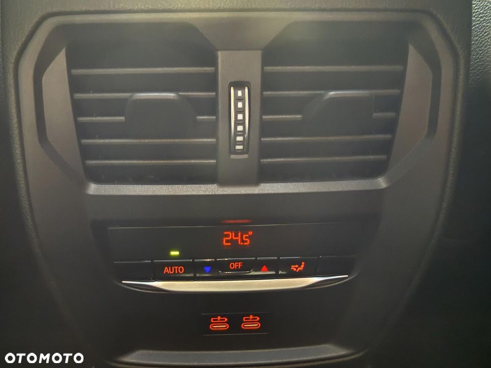 BMW Seria 3 320i Advantage sport - 17