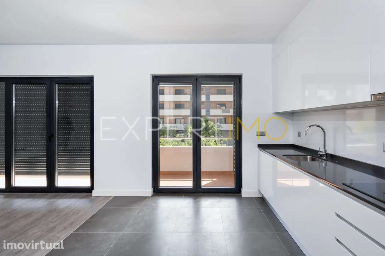 Apartamento T3 Novo | Lugar de parqueamento | Urbanização... - Grande imagem: 3/34