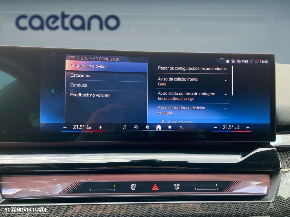 BMW 520 d Pack Desportivo M Pro - 10