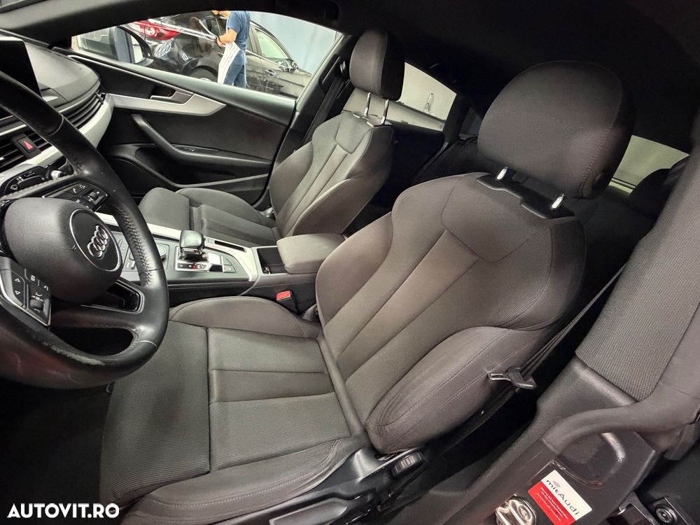 Audi A5 Coupé 2.0 40 TFSI S tronic Sport - 11