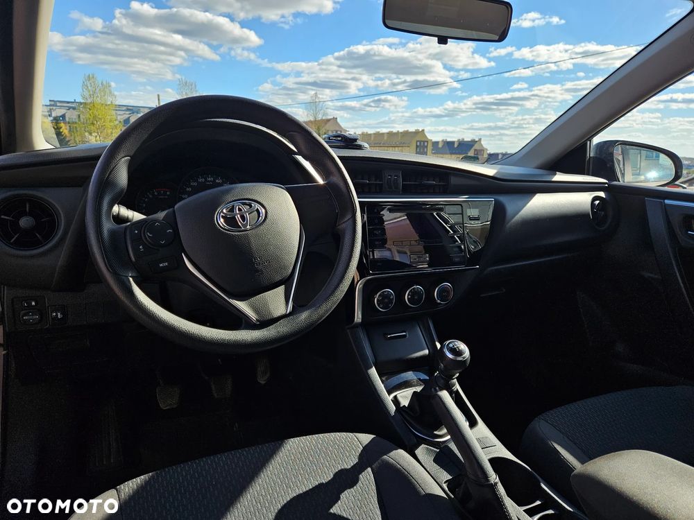 Toyota Corolla 1.33 Comfort - 4