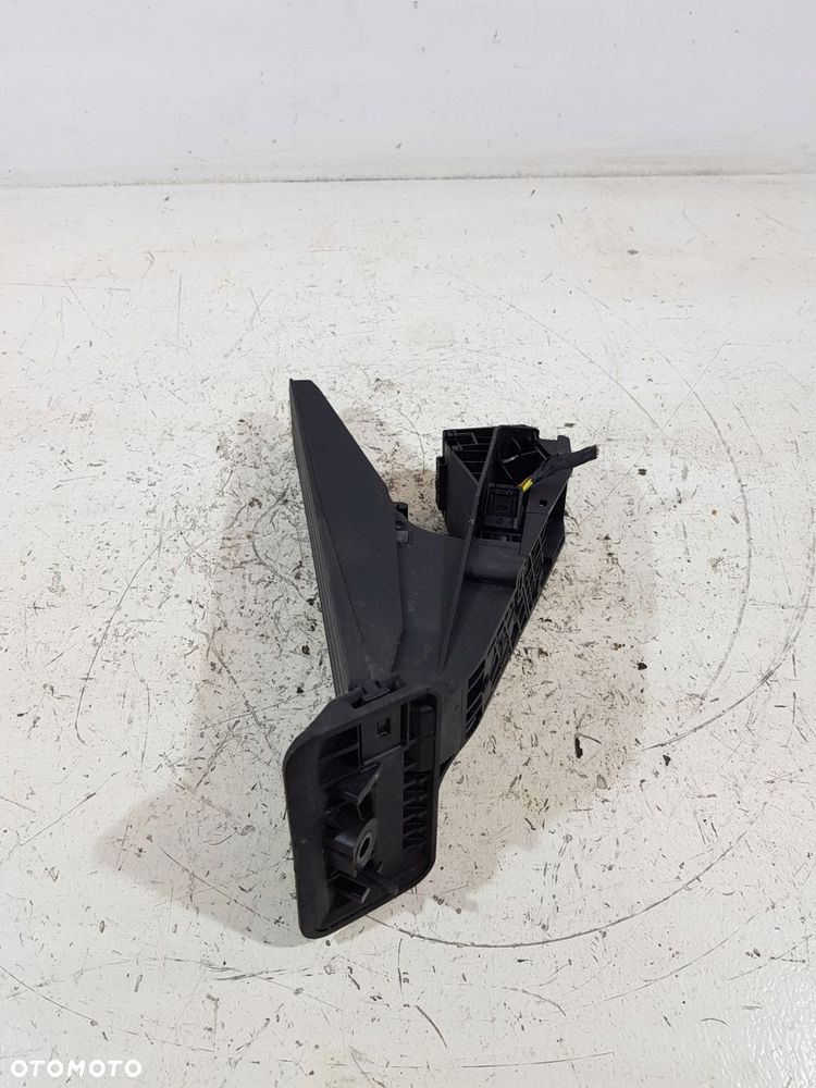 pedał potencjometr gazu 6860784 bmw seria 5 f10 f11 lift eur 2.0d 184km aut - 2