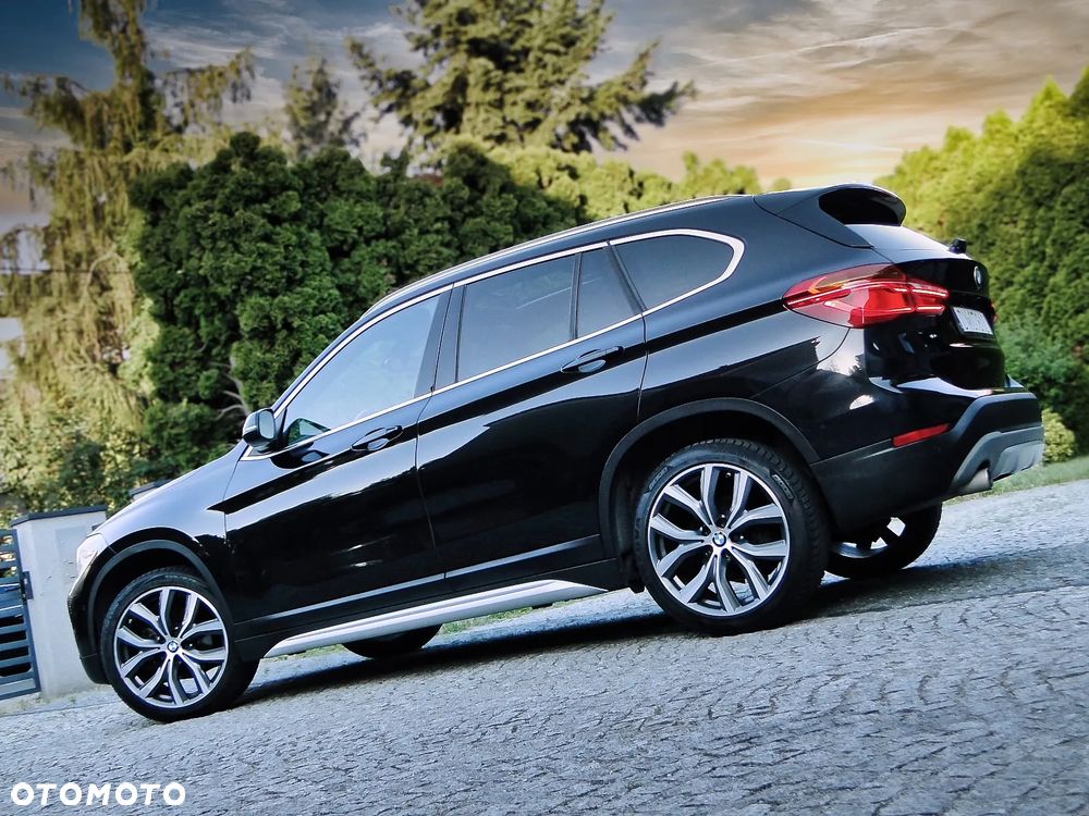 BMW X1 sDrive18i GPF xLine - 2