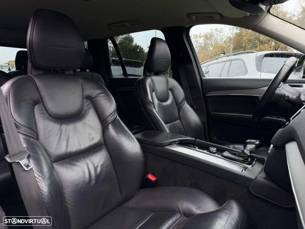 Volvo XC 90 2.0 D5 Inscription AWD - 22