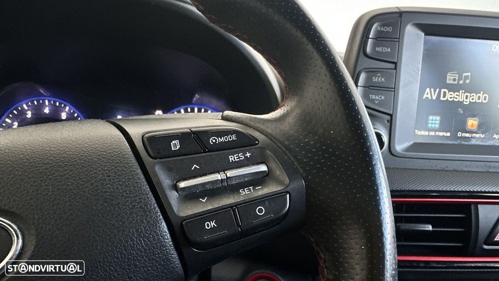 Hyundai Kauai 1.0 T-GDi Pele/Tecido Vermelho - 7