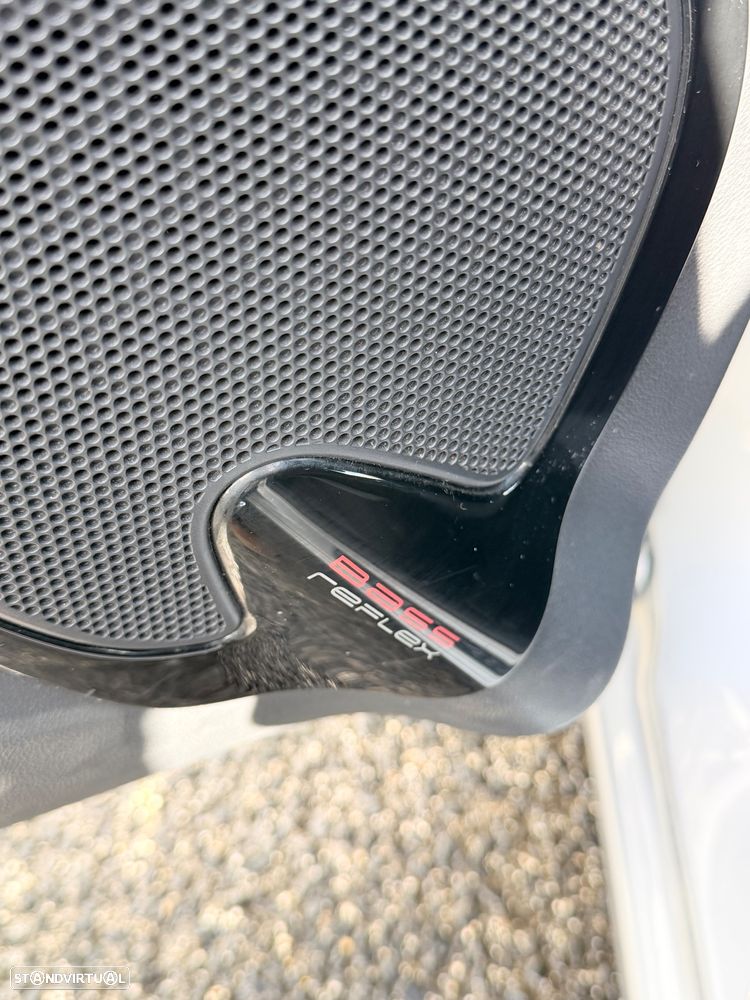 Renault Clio 0.9 TCe Limited Edition - 12