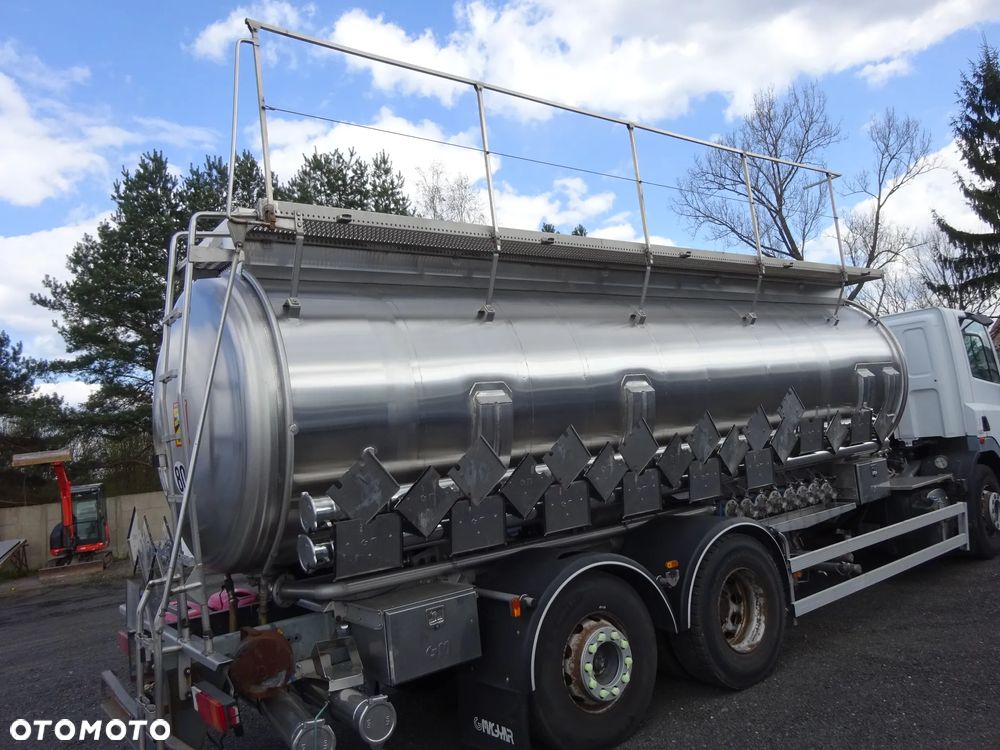 DAF CF 85.360 6x2 - 14