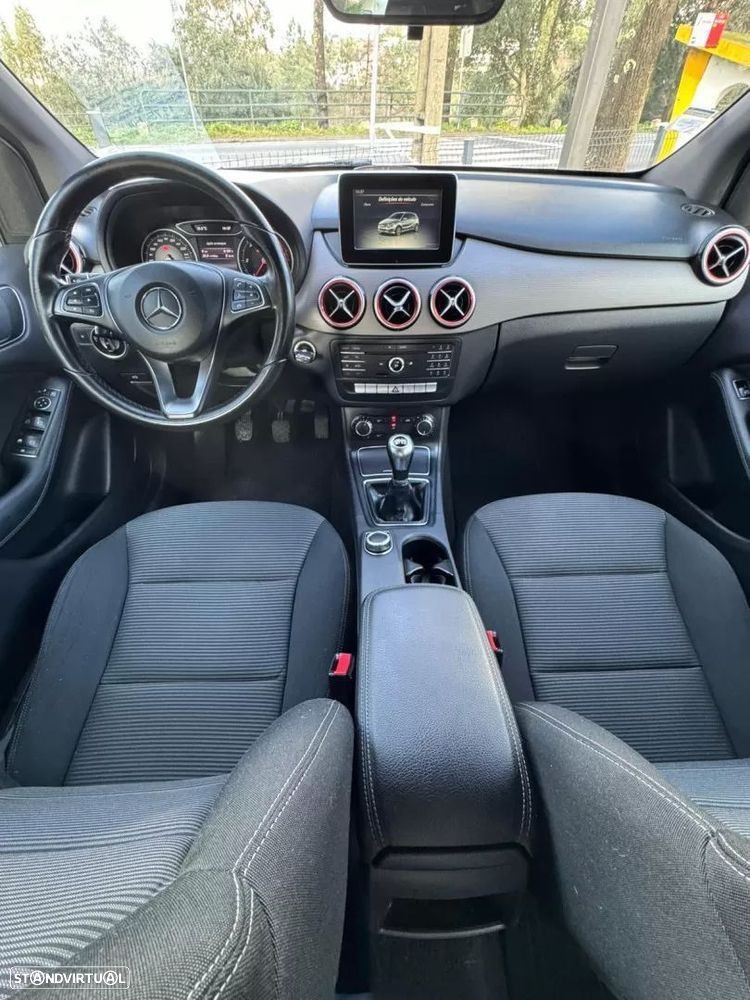 Mercedes-Benz B 180 (CDI) d AMG Line - 4