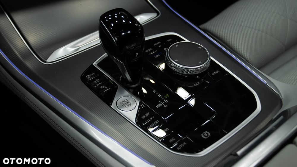 BMW X5 xDrive30d sport - 24