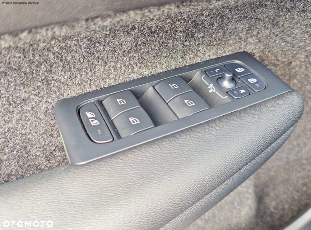 Volvo XC 40 2023