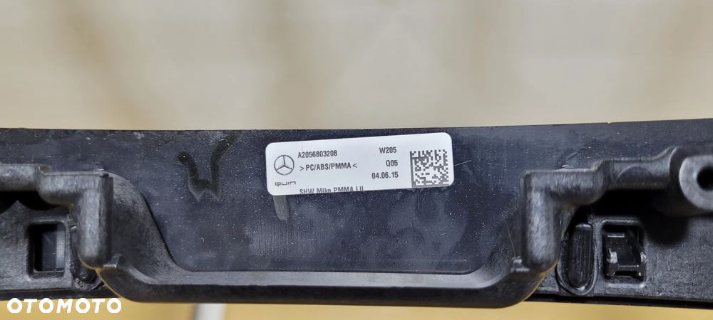 MERCEDES W205 DEKOR KONSOLA PANEL LED SRODKOWY CZARNY - 5
