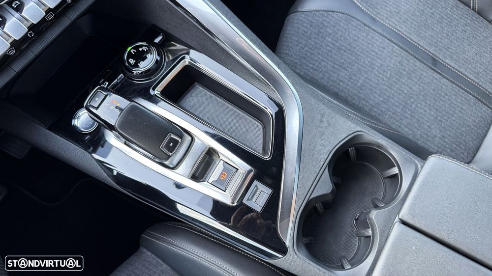 Peugeot 5008 1.5 BlueHDi GT Line EAT8 - 27