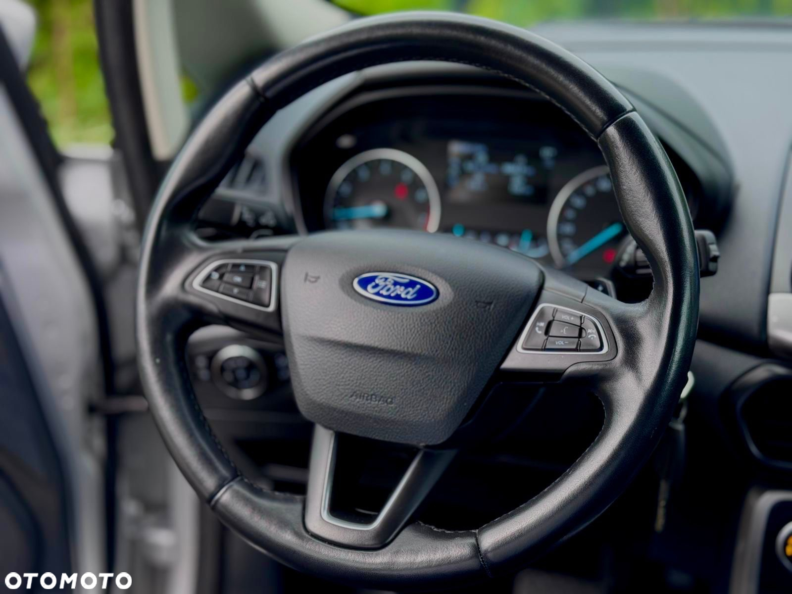 Ford EcoSport 1.0 EcoBoost TITANIUM X - 33