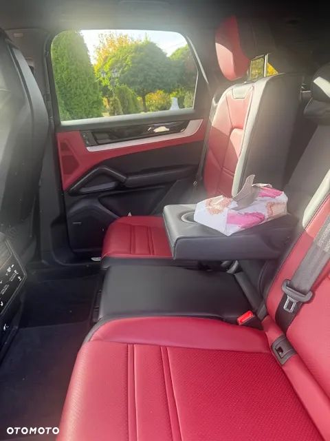 Porsche Cayenne - 17