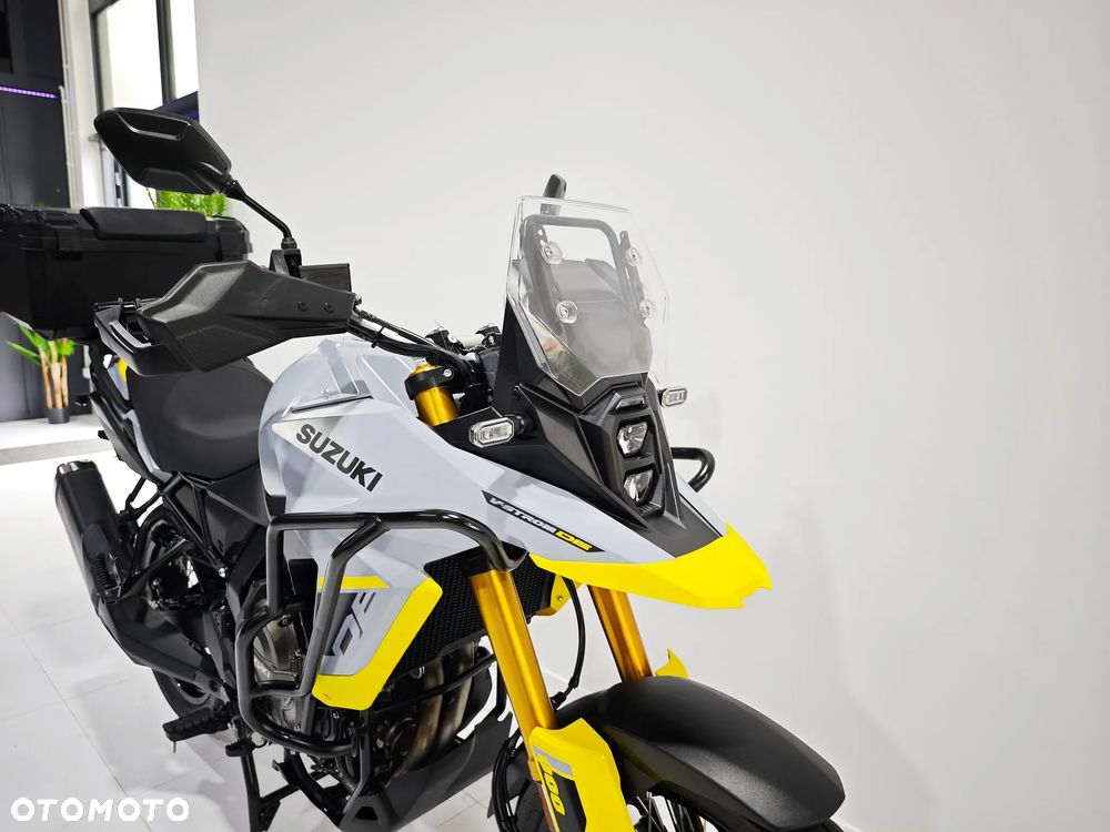 Suzuki V-STROM - 12