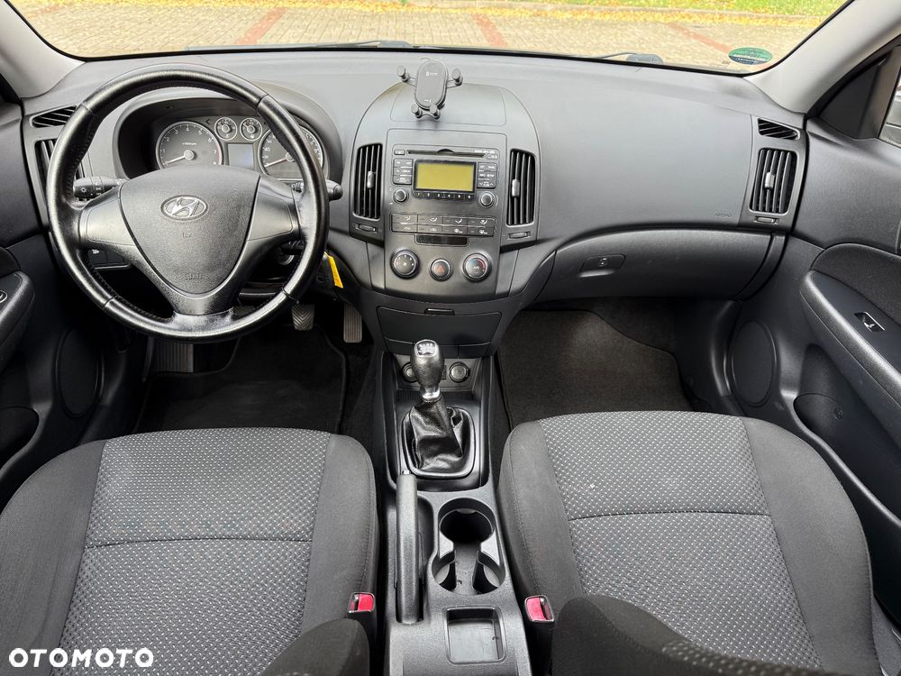 Hyundai i30 1.4 blue Classic - 11