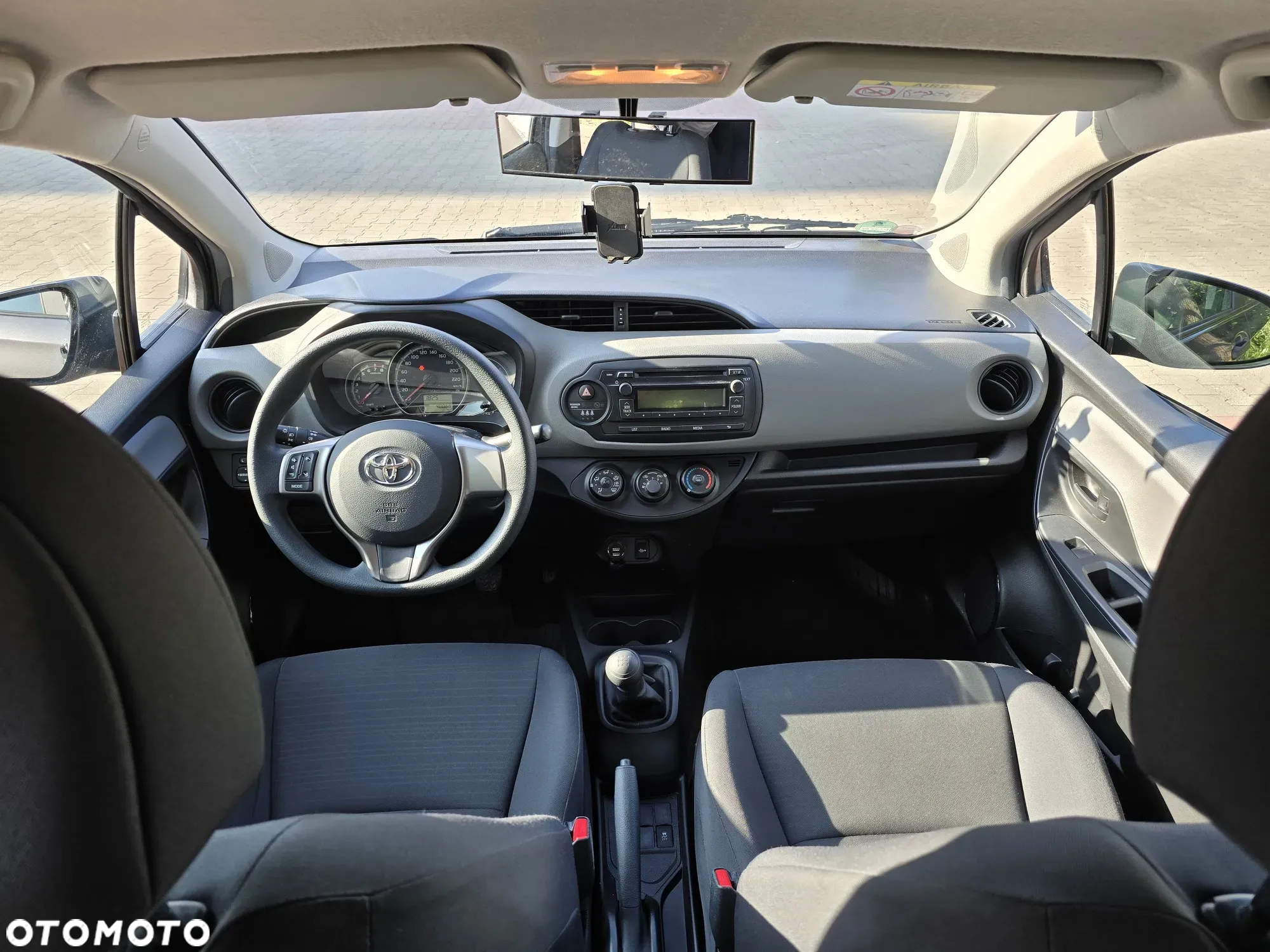 Toyota Yaris 1.0 Life EU6 - 9