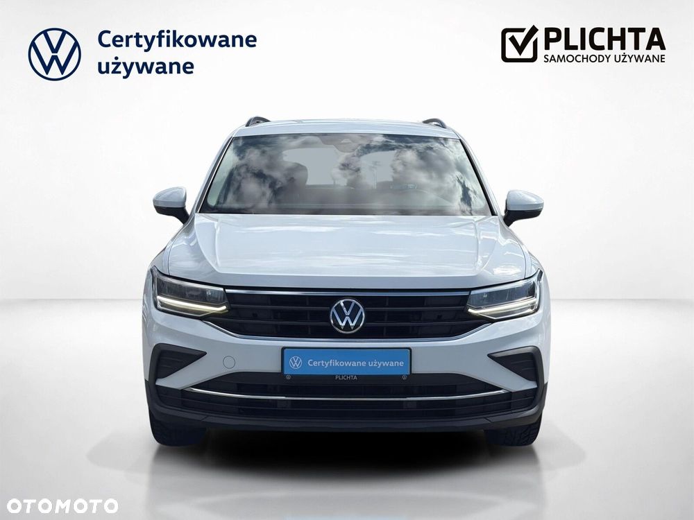 Volkswagen Tiguan - 8