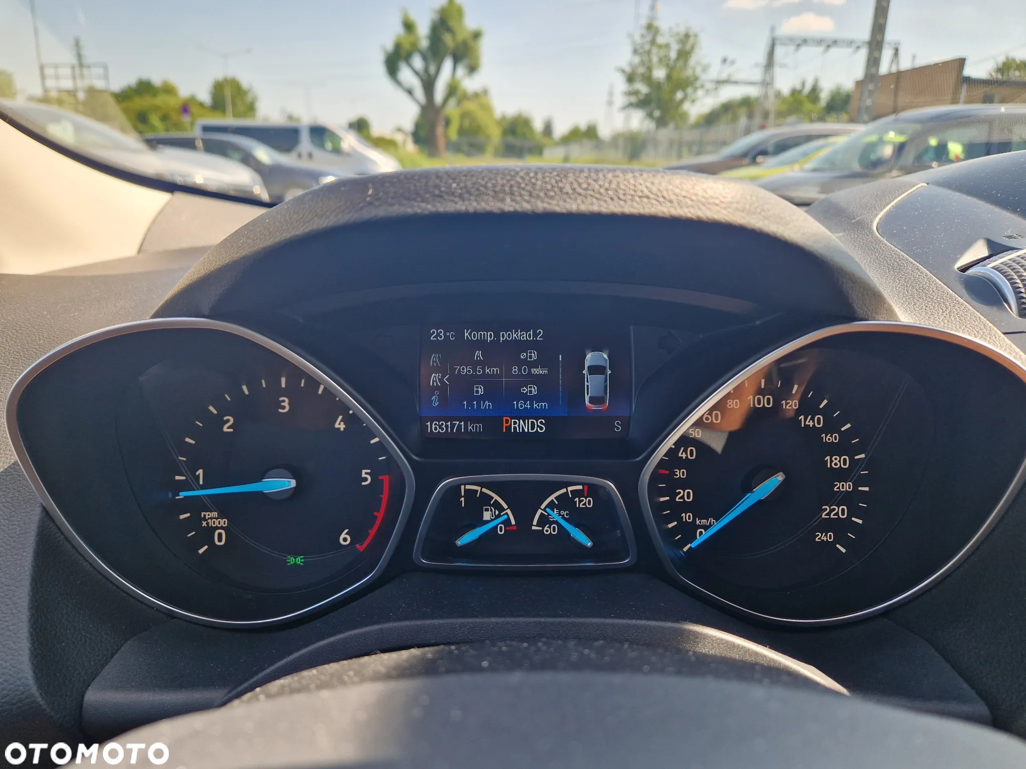 Ford Kuga - 17
