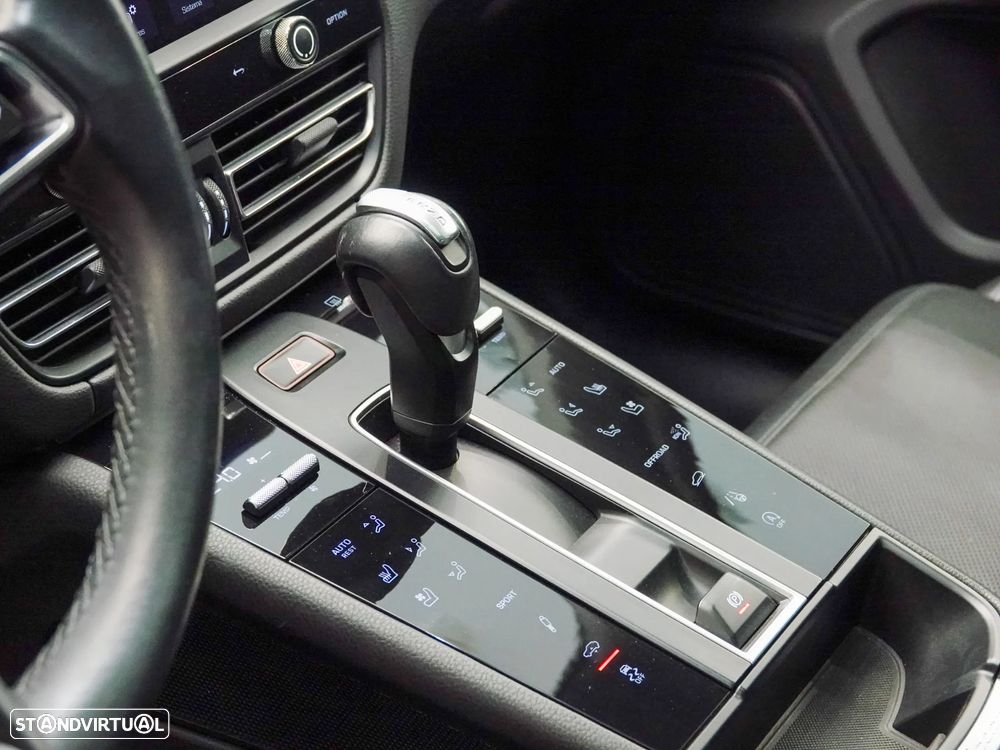 Porsche Macan 2.0T - 24