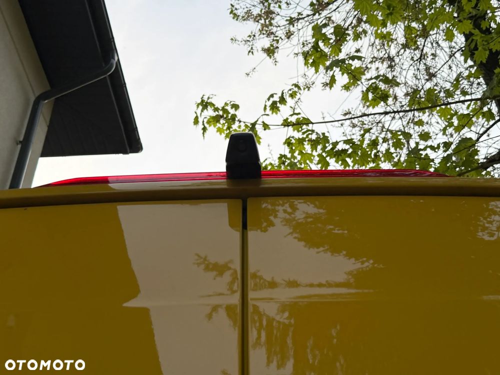 Volkswagen E-CRAFTER - 26