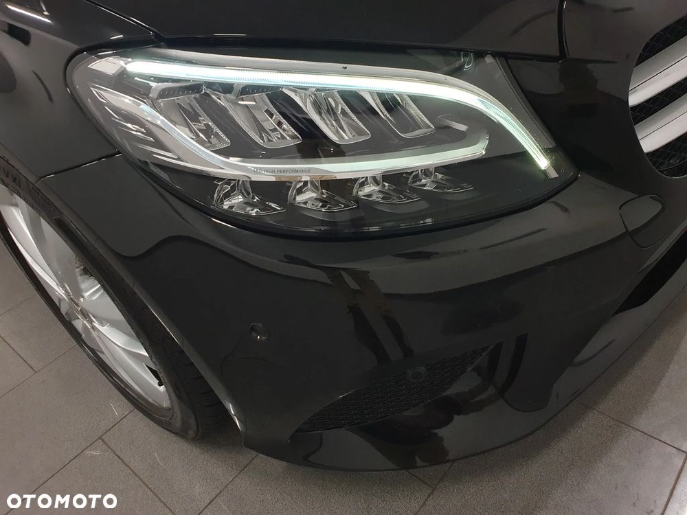 Mercedes-Benz Klasa C 220 d T 9G-TRONIC - 28